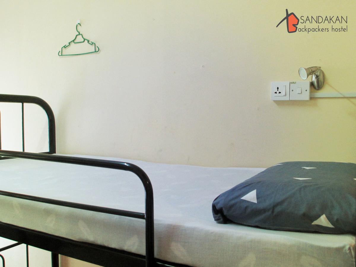 Sandakan Backpackers Hostel Екстер'єр фото