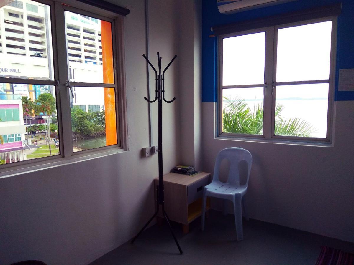 Sandakan Backpackers Hostel Екстер'єр фото